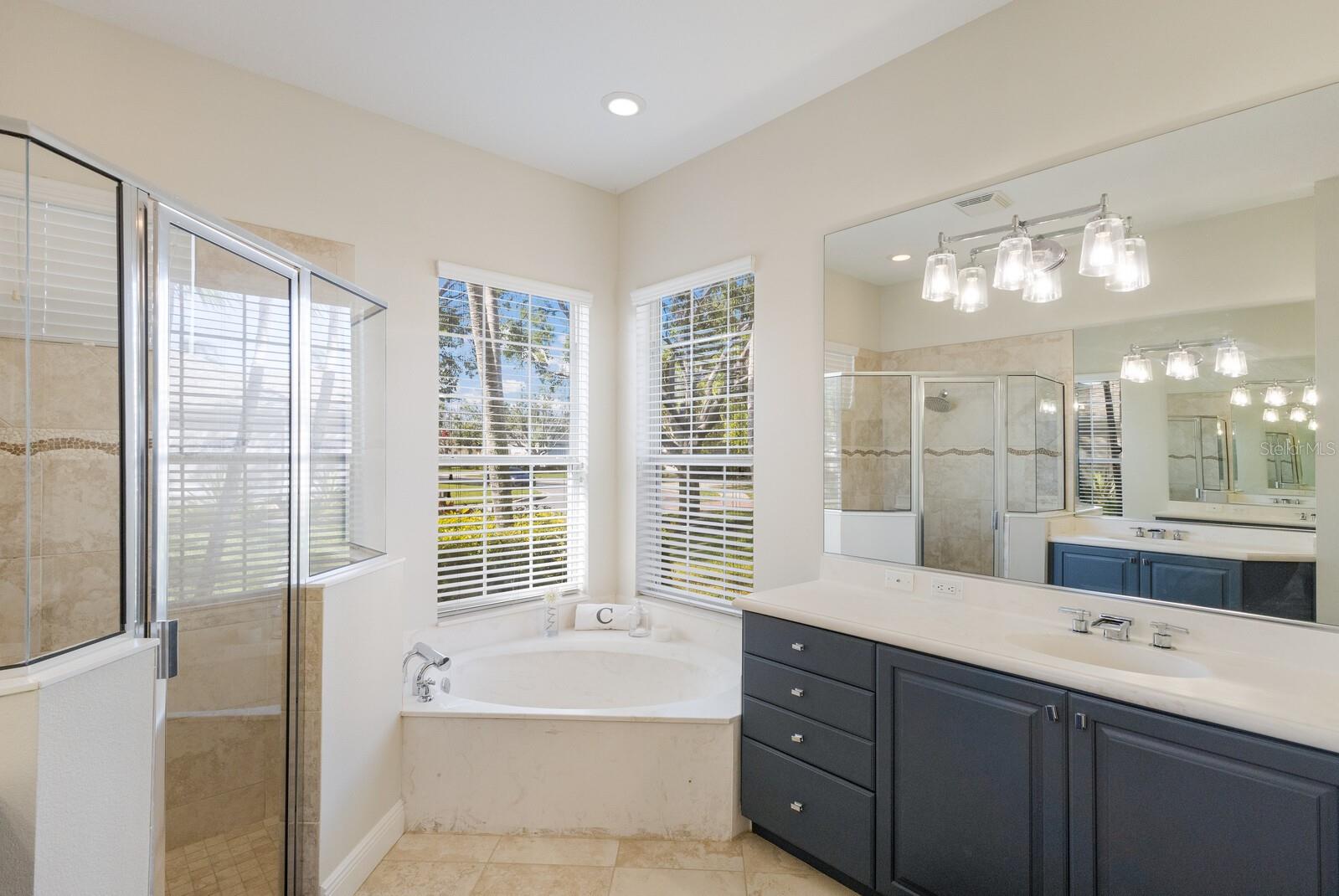 8850 17TH AVENUE CIR NW, BRADENTON, FL, 34209