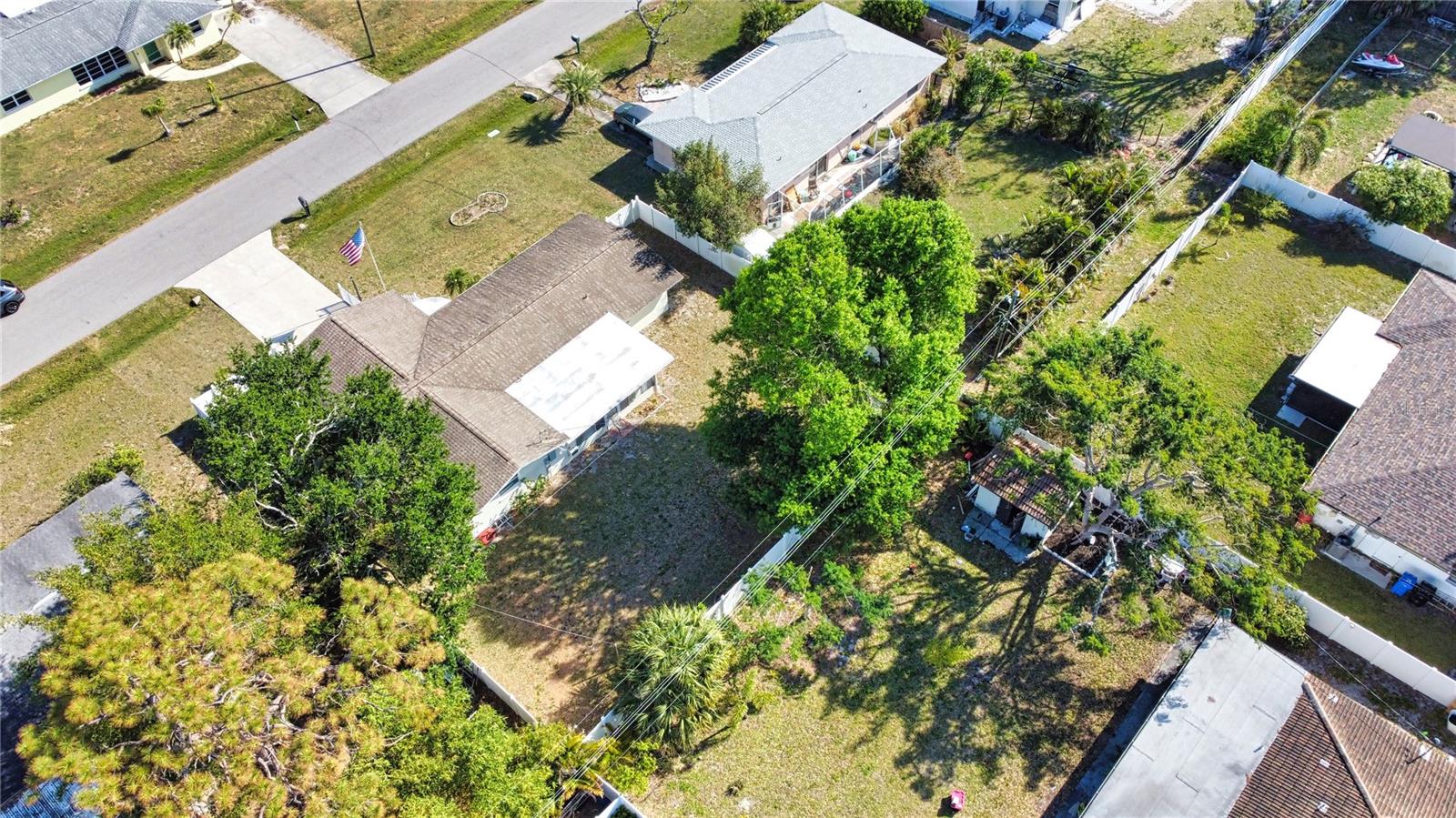 1211 LAUREL AVE, VENICE, FL, 34285