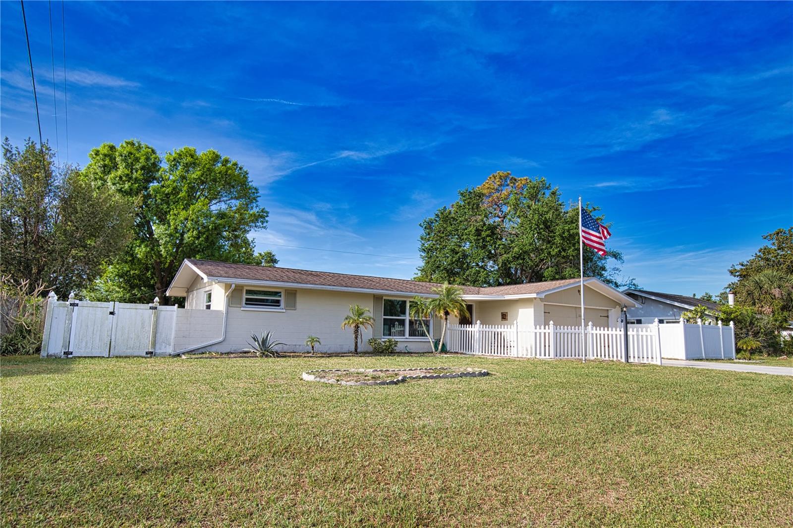 1211 LAUREL AVE, VENICE, FL, 34285