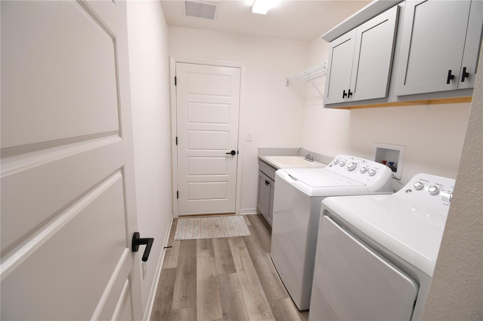 6925 MICKYLEE RUN, THE VILLAGES, FL, 34762