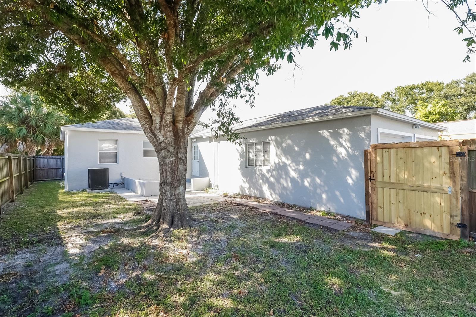 2837 1ST ST NE, ST PETERSBURG, FL, 33704