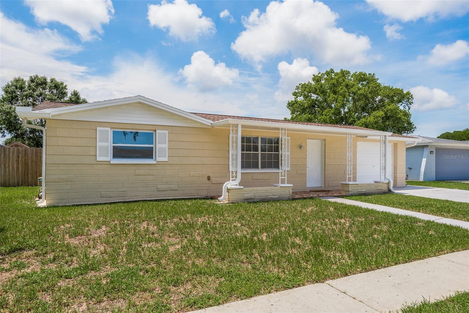 5646 FESTIVO DR, HOLIDAY, FL, 34690