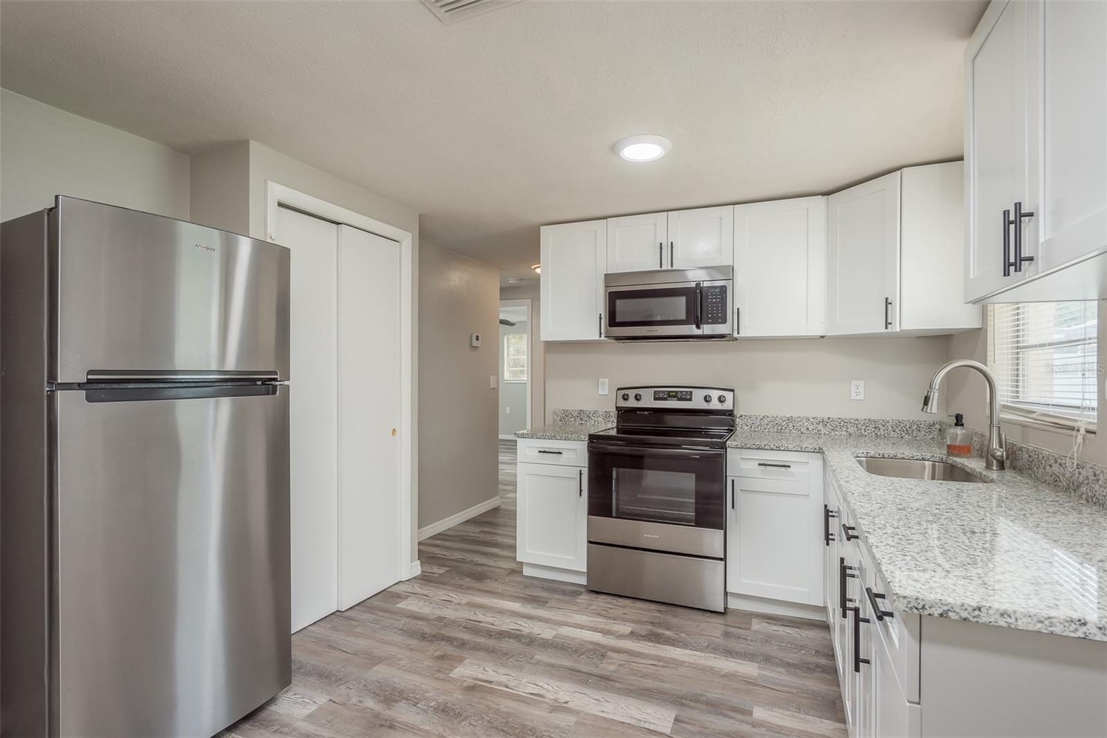 5646 FESTIVO DR, HOLIDAY, FL, 34690