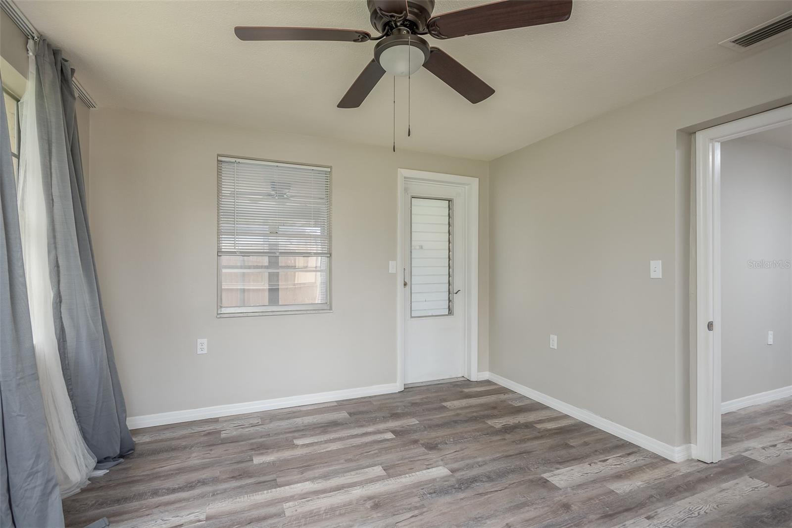 5646 FESTIVO DR, HOLIDAY, FL, 34690