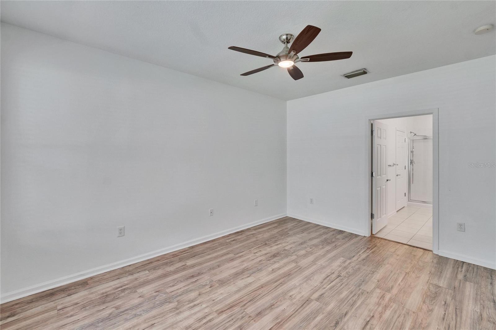 2119 KINGS PALACE DR, RIVERVIEW, FL, 33578
