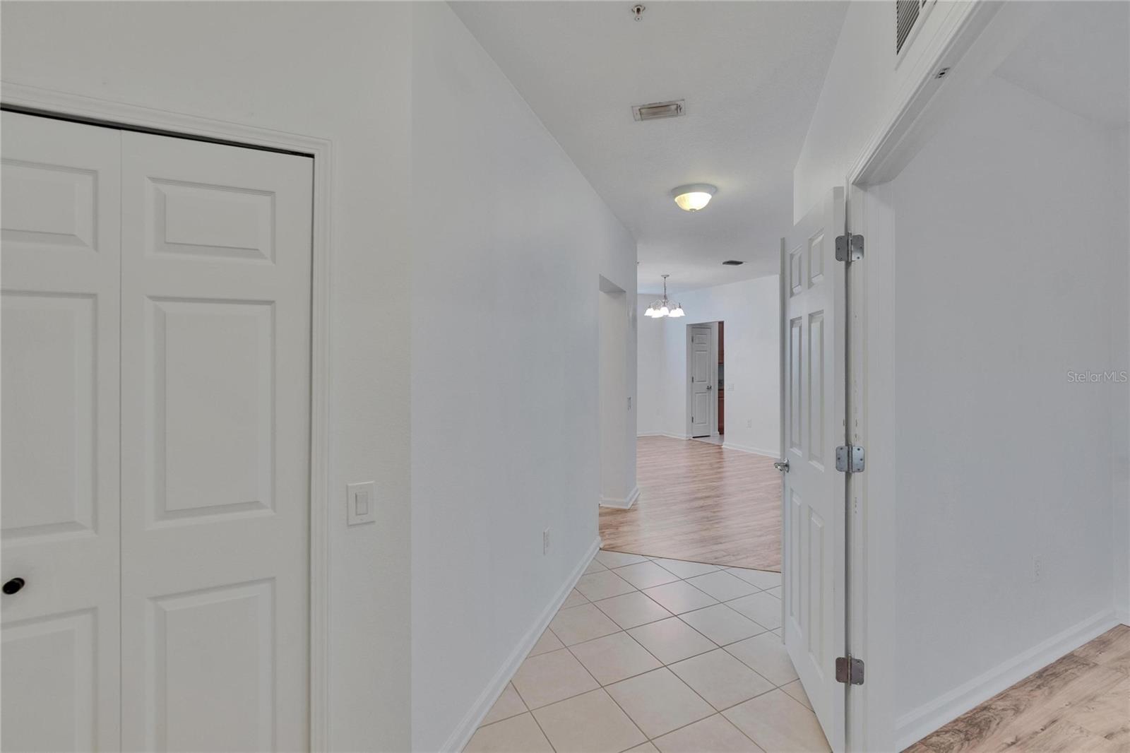 2119 KINGS PALACE DR, RIVERVIEW, FL, 33578