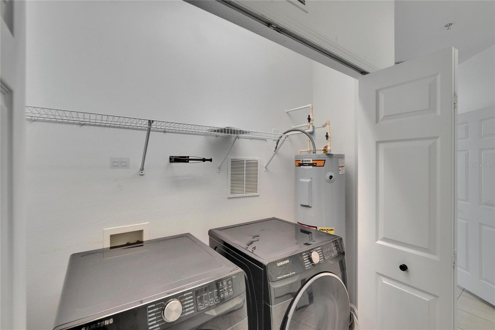 2119 KINGS PALACE DR, RIVERVIEW, FL, 33578