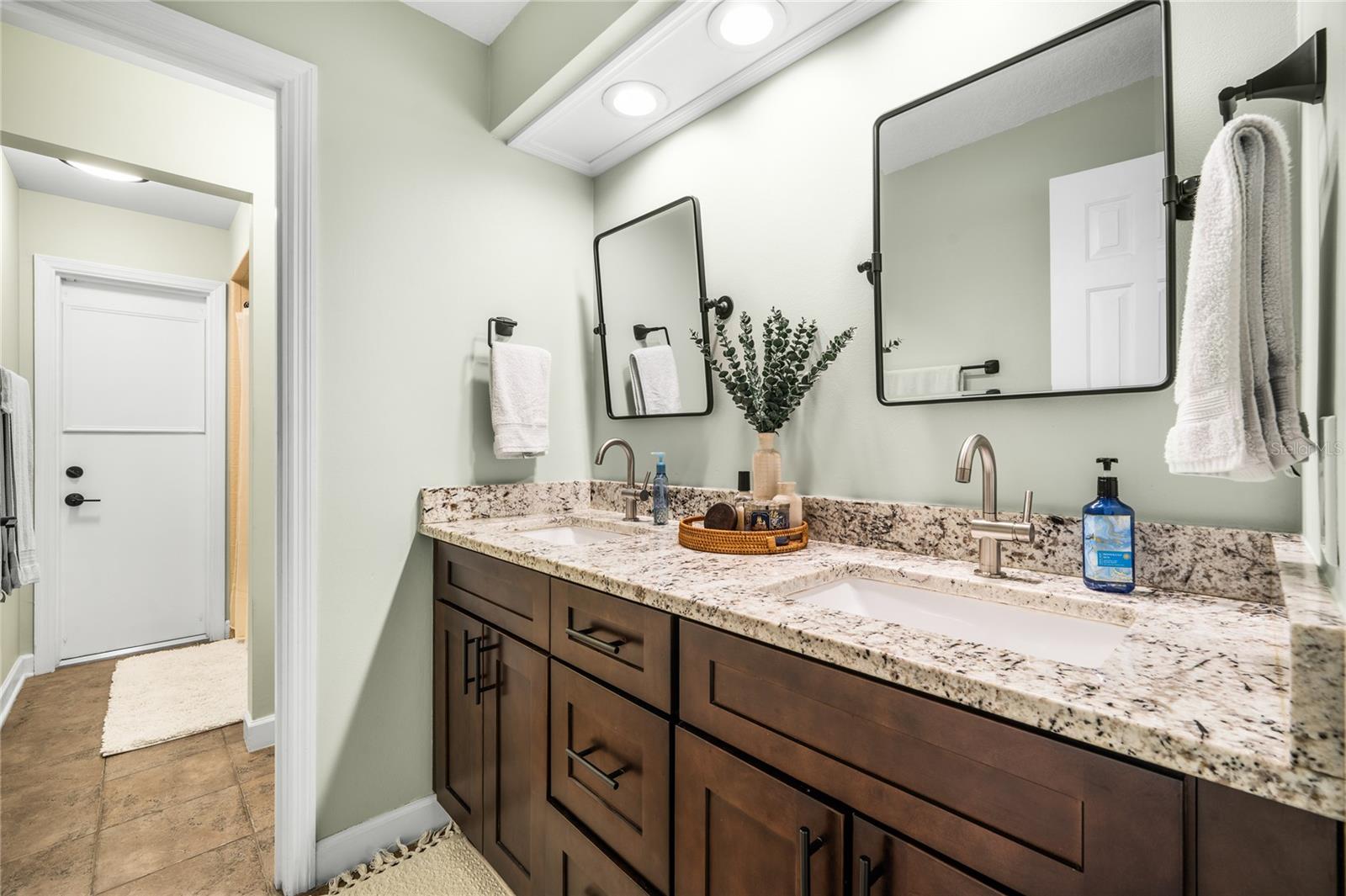 528 WOODVIEW DR, LONGWOOD, FL, 32779