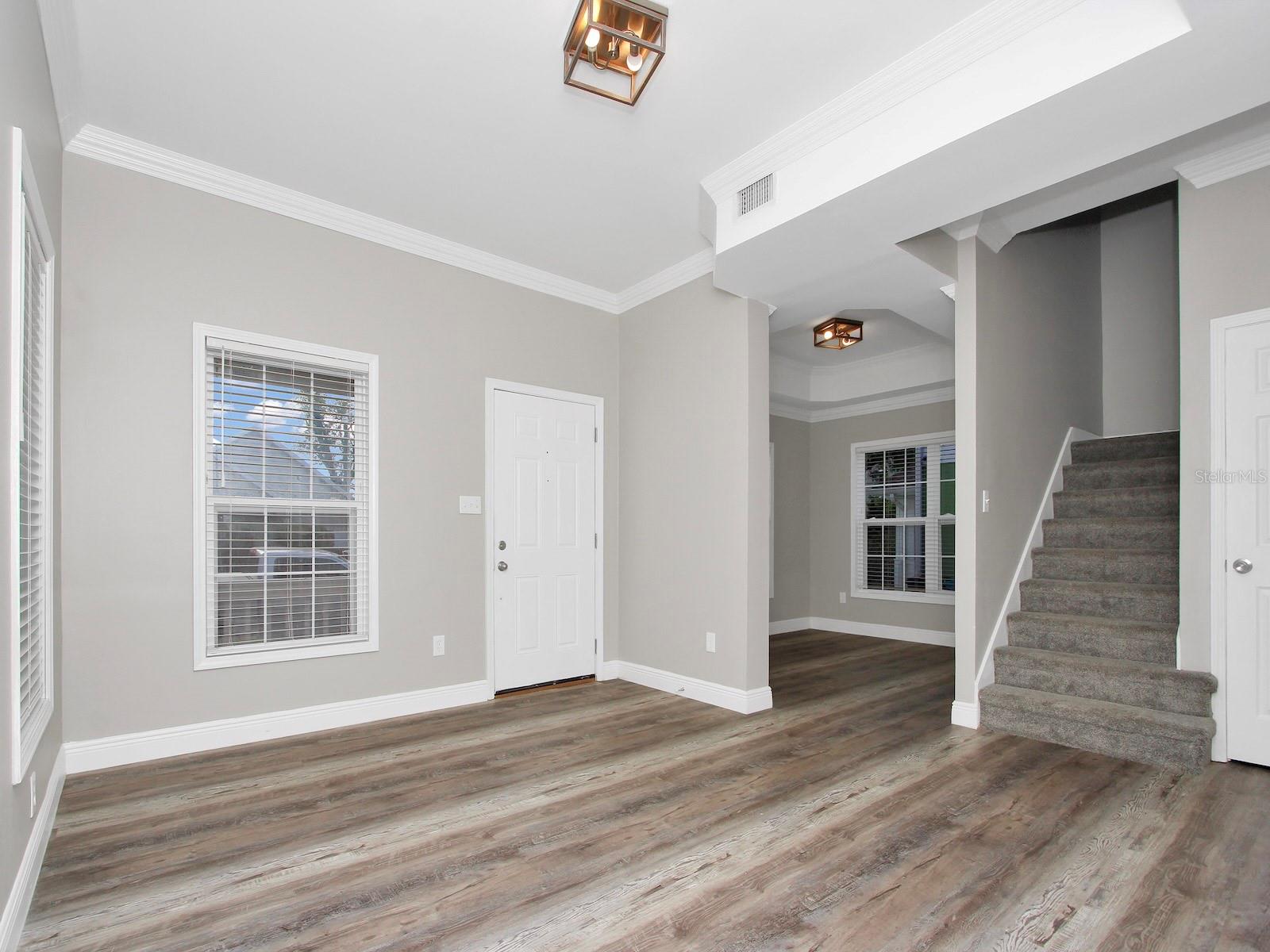 815 MCFALL AVE, ORLANDO, FL, 32805