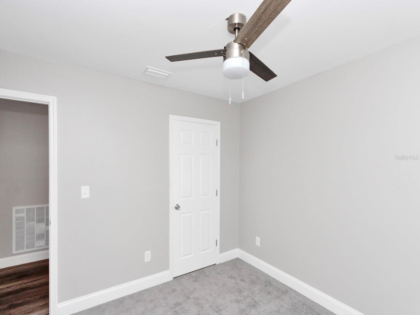 815 MCFALL AVE, ORLANDO, FL, 32805