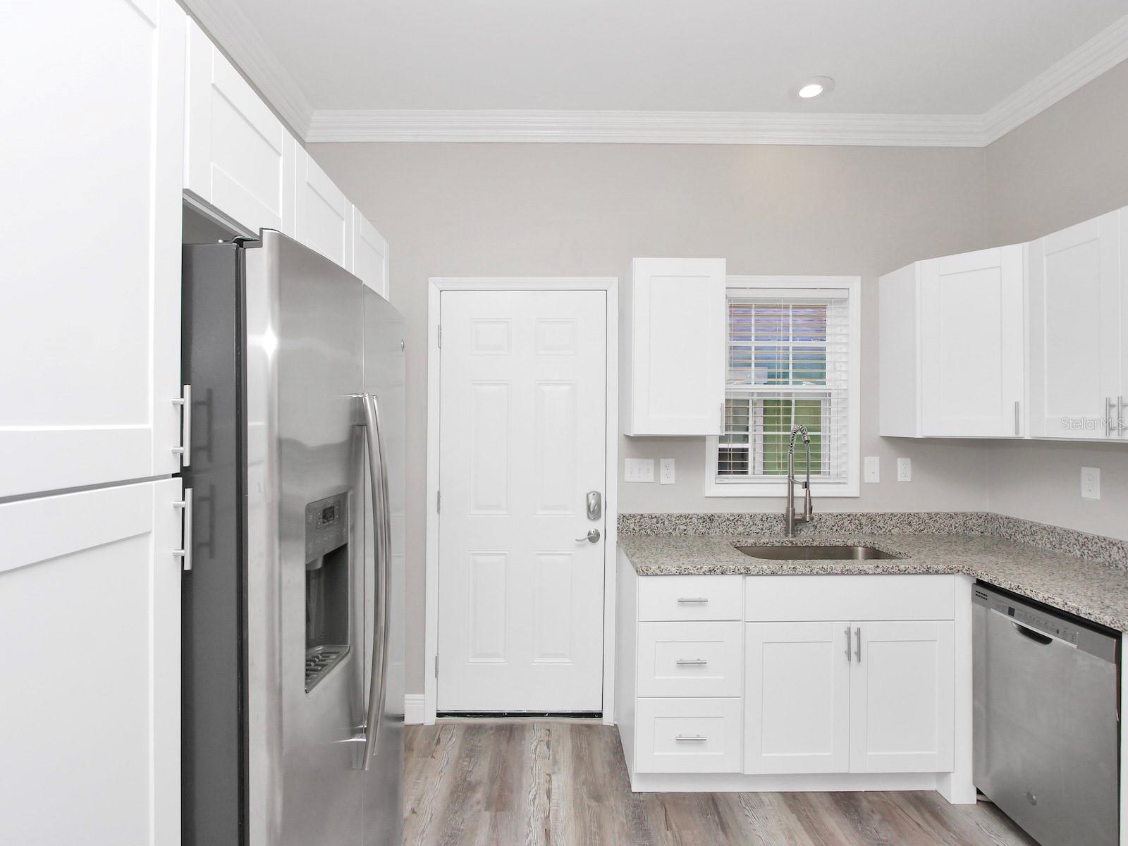 815 MCFALL AVE, ORLANDO, FL, 32805