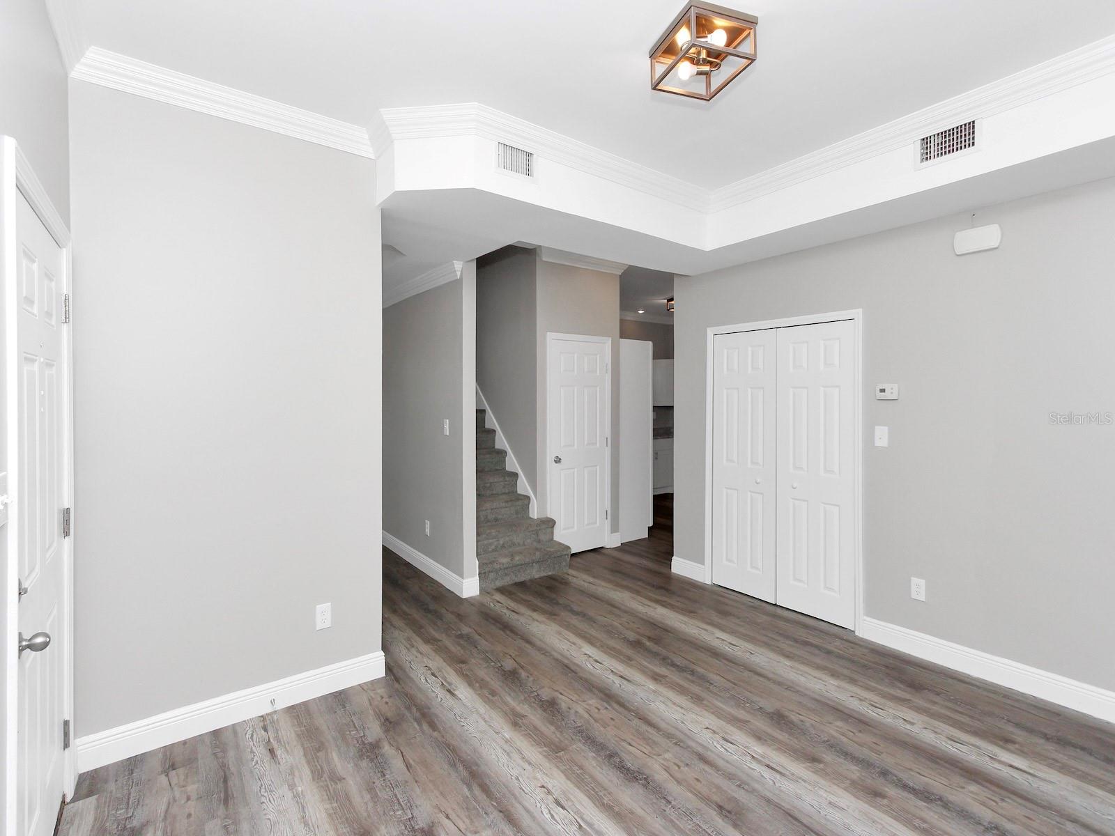 815 MCFALL AVE, ORLANDO, FL, 32805