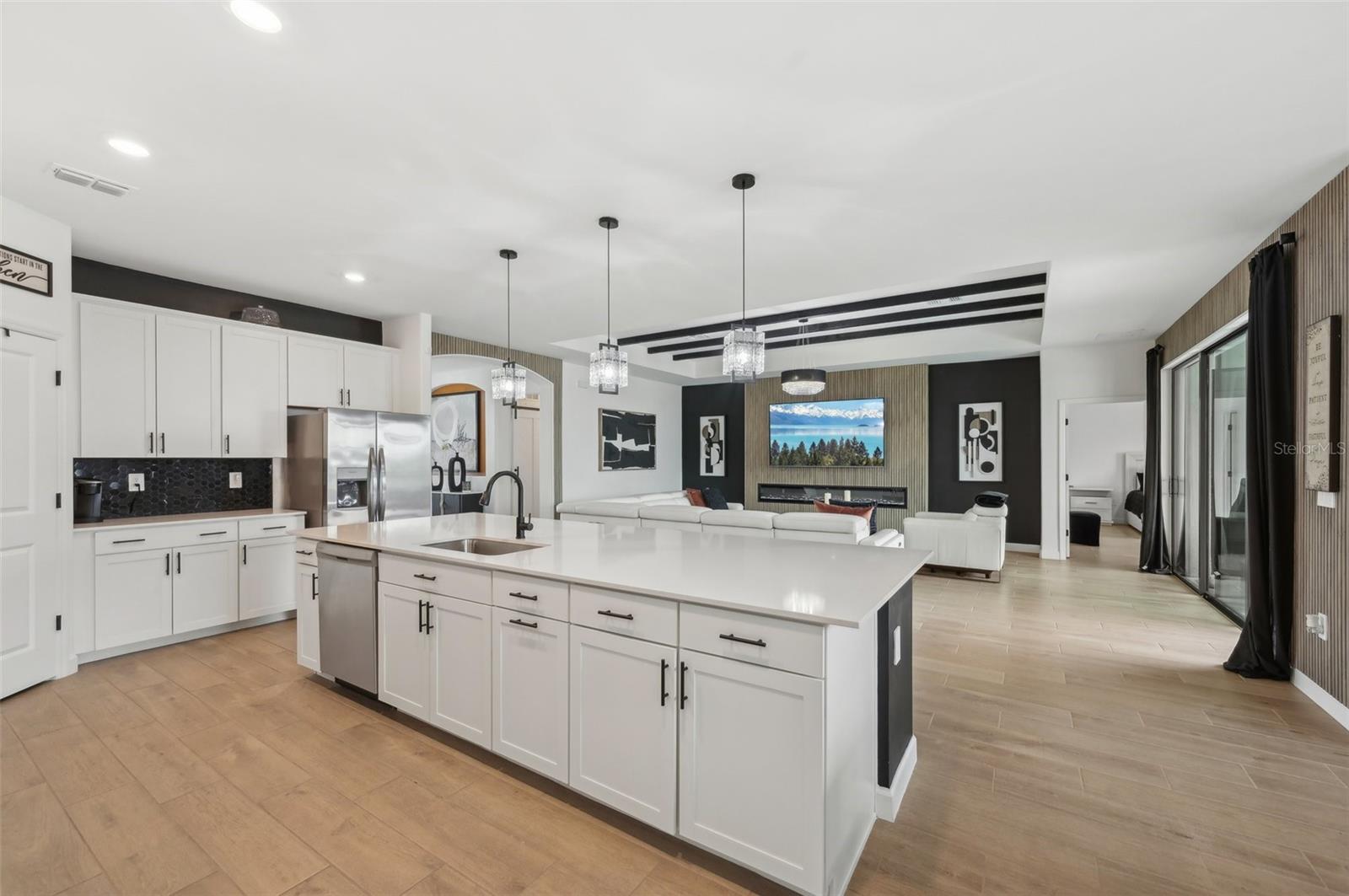15104 BLUE BAY TER, LAKEWOOD RANCH, FL, 34211