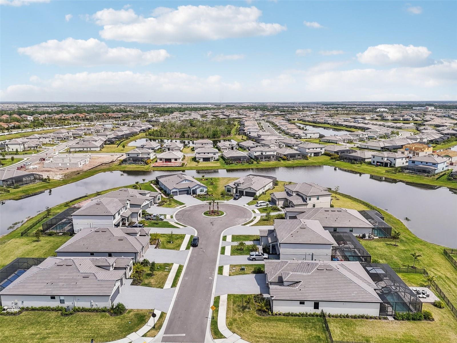 15104 BLUE BAY TER, LAKEWOOD RANCH, FL, 34211
