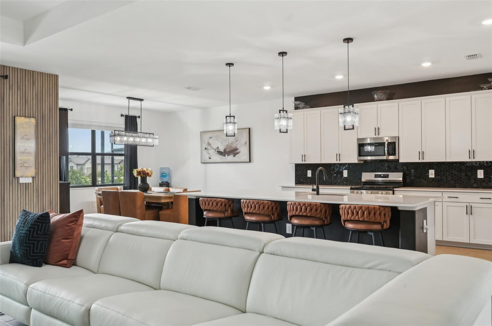 15104 BLUE BAY TER, LAKEWOOD RANCH, FL, 34211