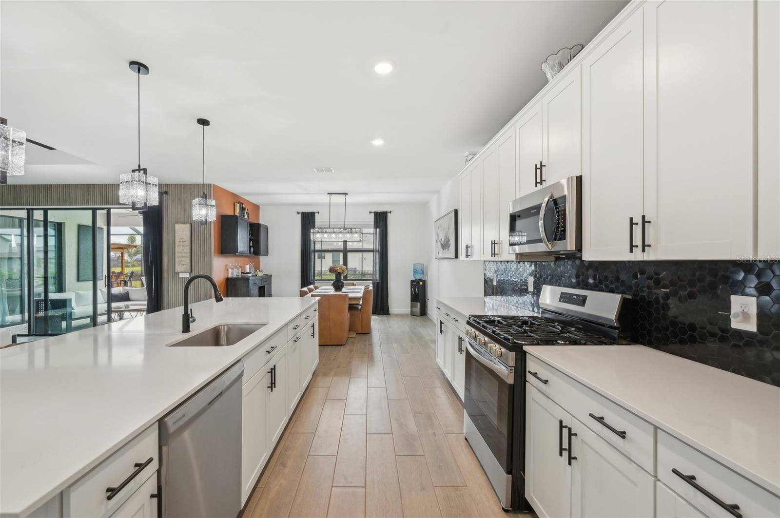 15104 BLUE BAY TER, LAKEWOOD RANCH, FL, 34211