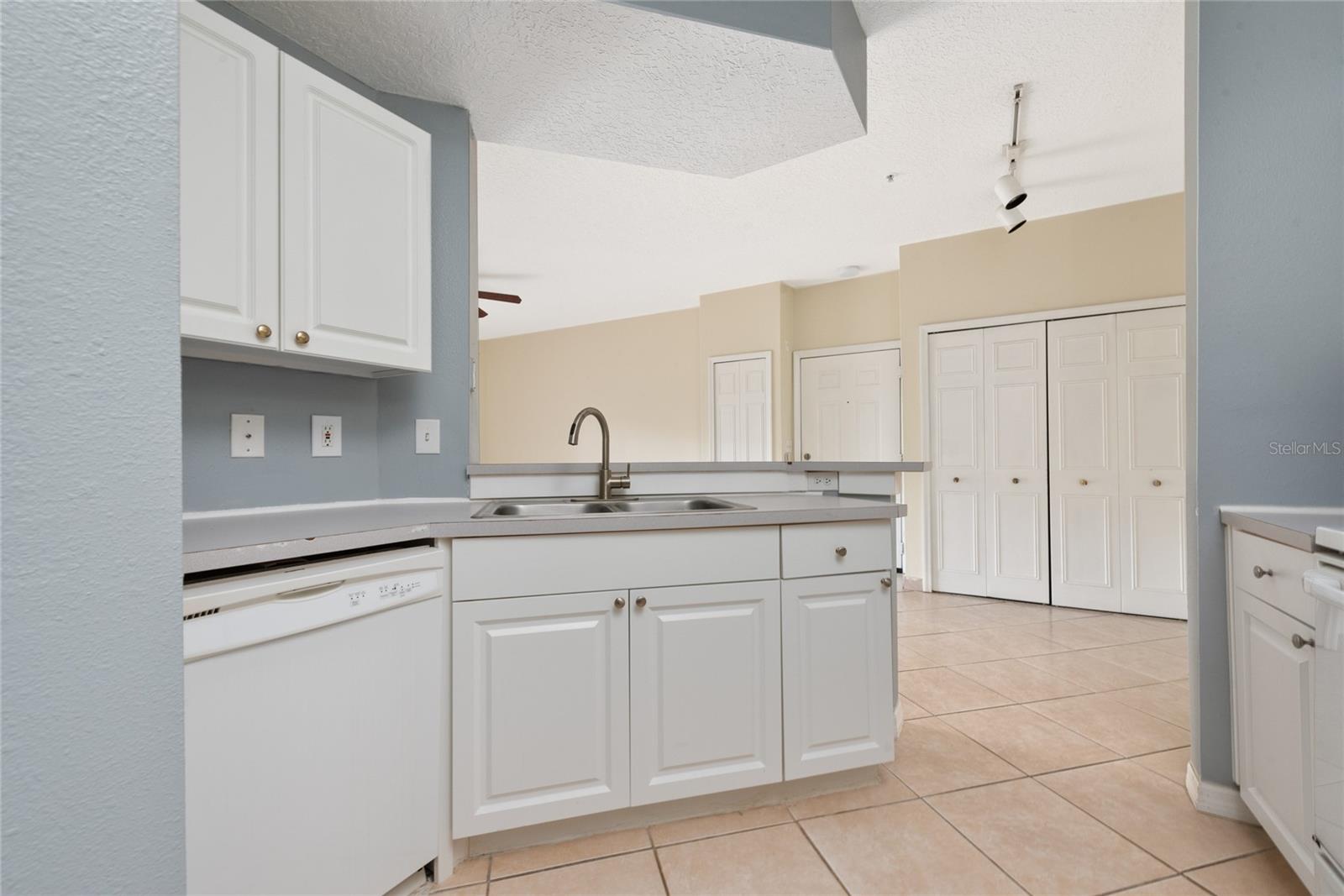 5578 METROWEST BLVD #11, ORLANDO, FL, 32811
