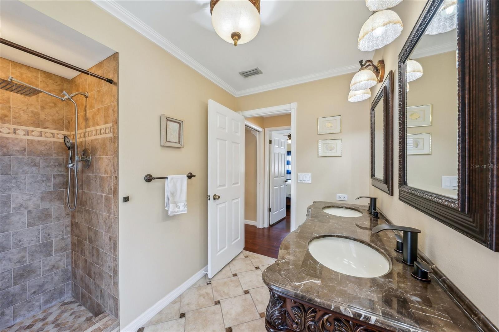 2704 HERNDON ST, VALRICO, FL, 33596