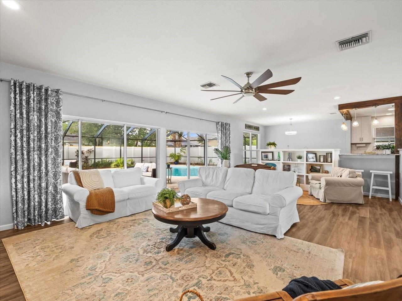 3103 ARECA CIR, TAMPA, FL, 33618