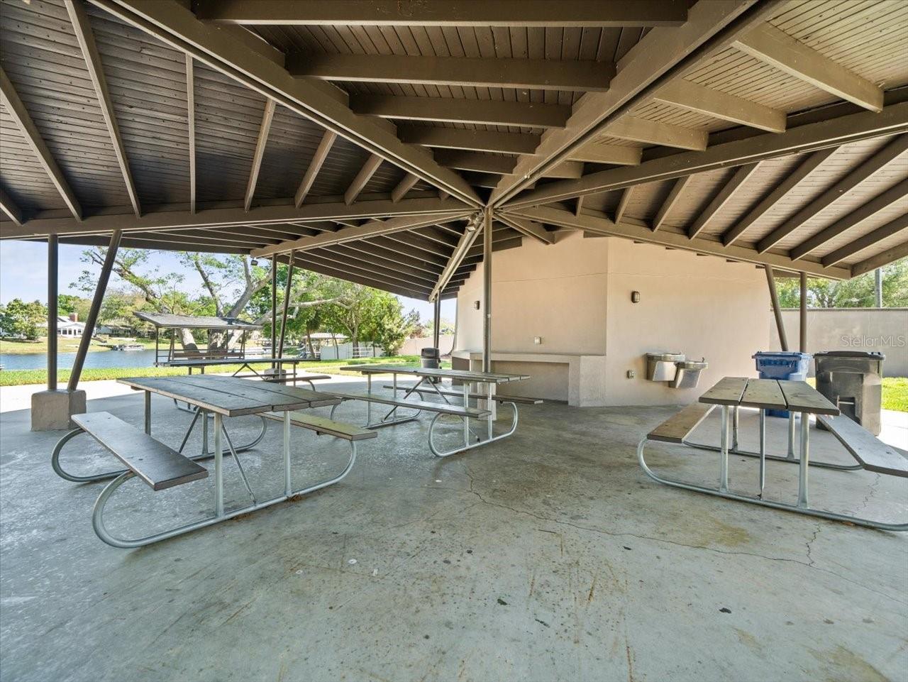 3103 ARECA CIR, TAMPA, FL, 33618