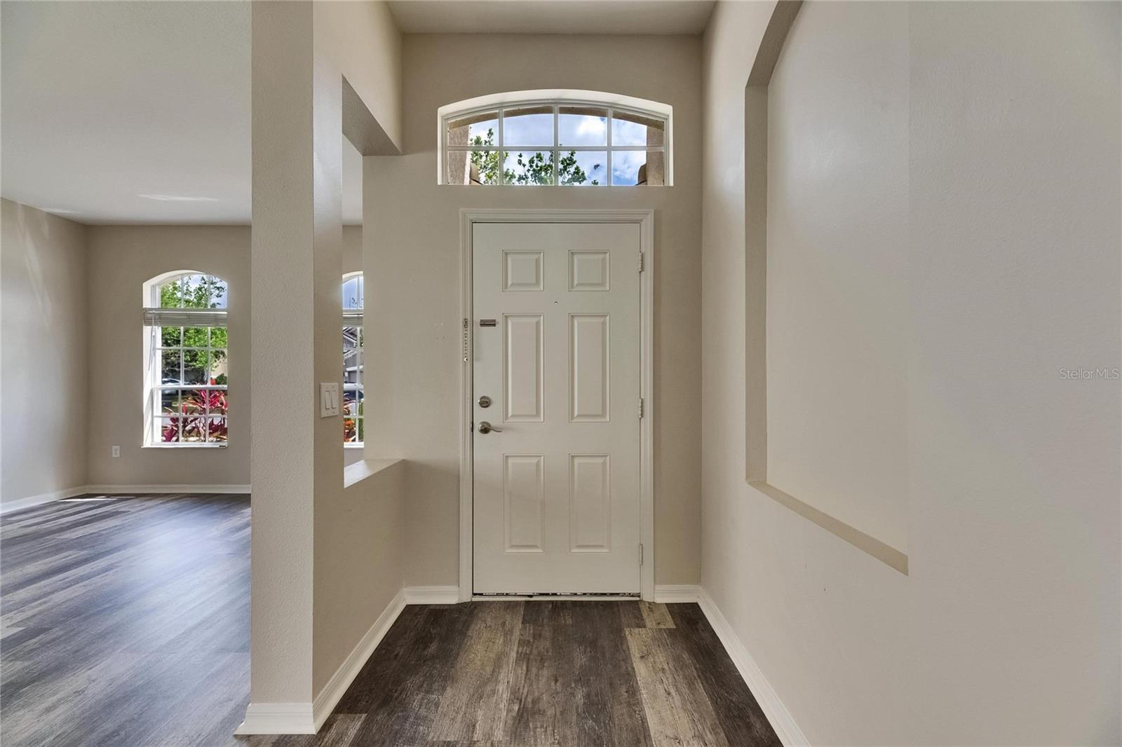 6803 RUNNER OAK DR, WESLEY CHAPEL, FL, 33545