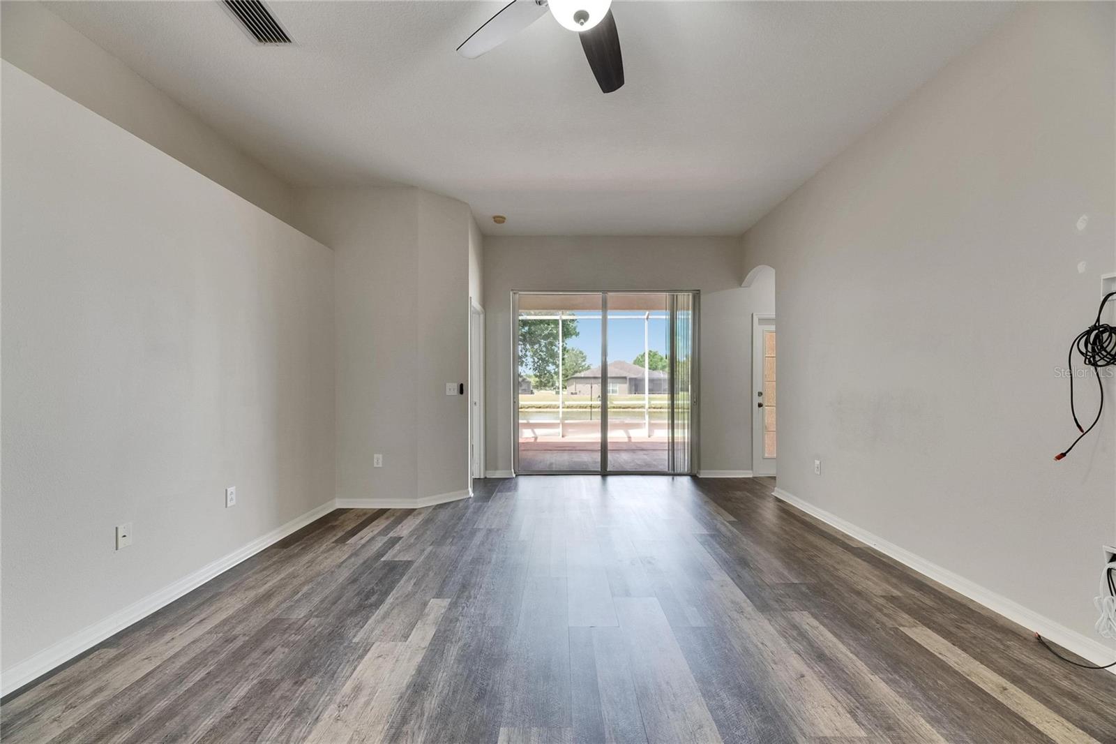 6803 RUNNER OAK DR, WESLEY CHAPEL, FL, 33545