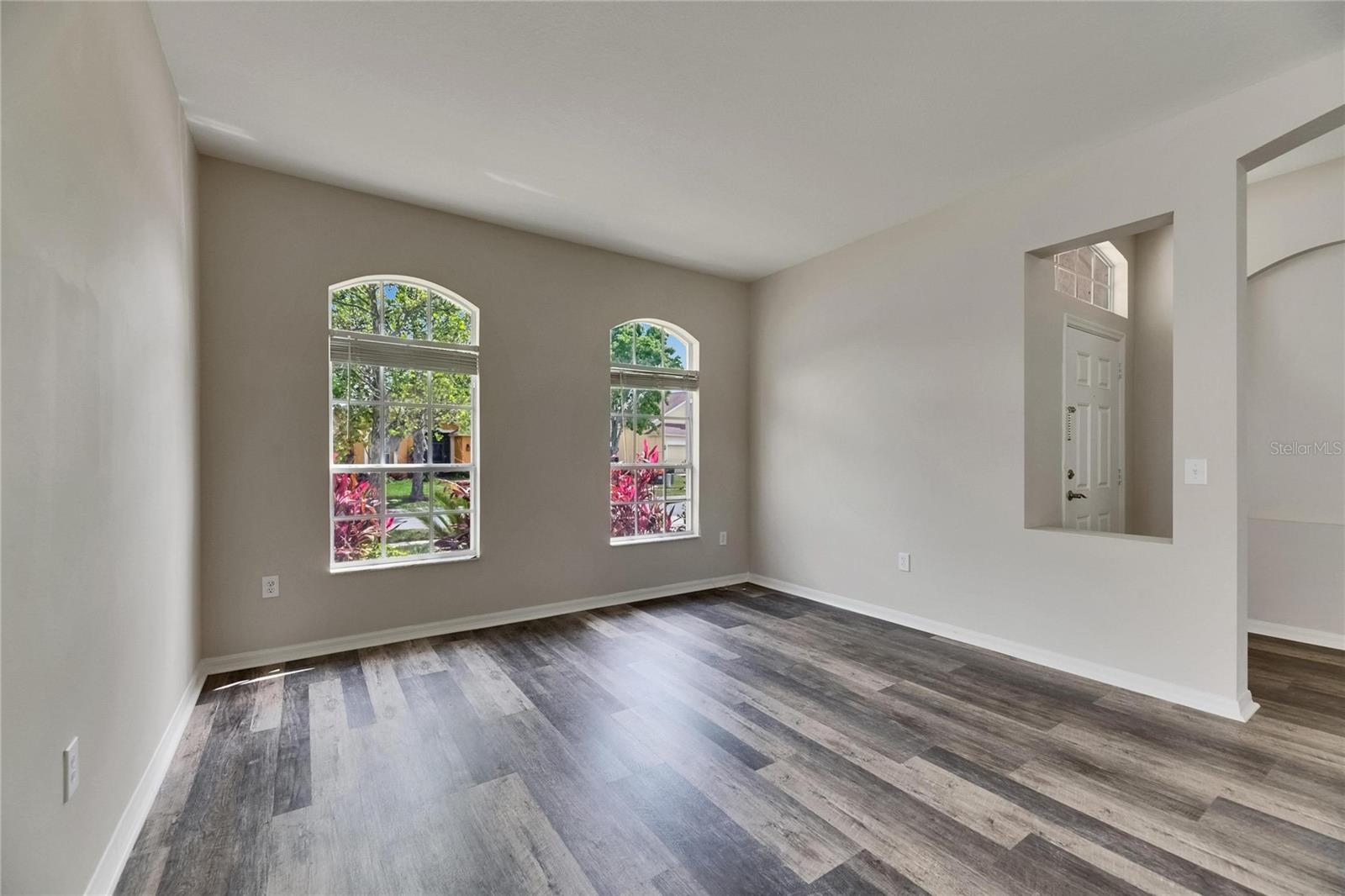 6803 RUNNER OAK DR, WESLEY CHAPEL, FL, 33545