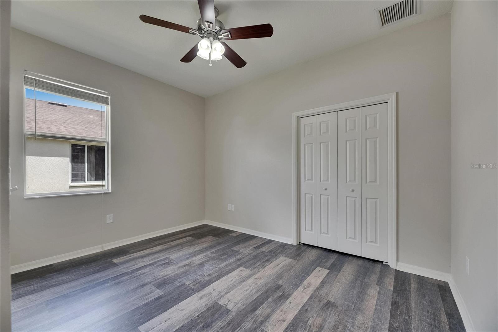 6803 RUNNER OAK DR, WESLEY CHAPEL, FL, 33545