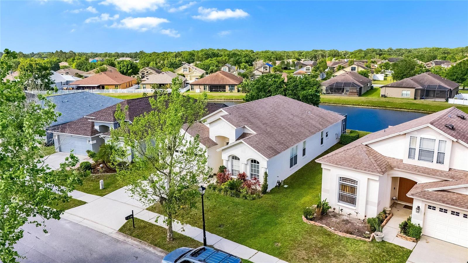 6803 RUNNER OAK DR, WESLEY CHAPEL, FL, 33545