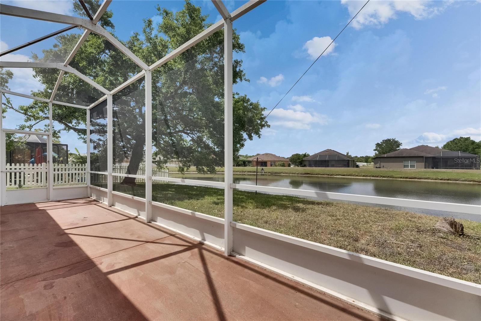 6803 RUNNER OAK DR, WESLEY CHAPEL, FL, 33545