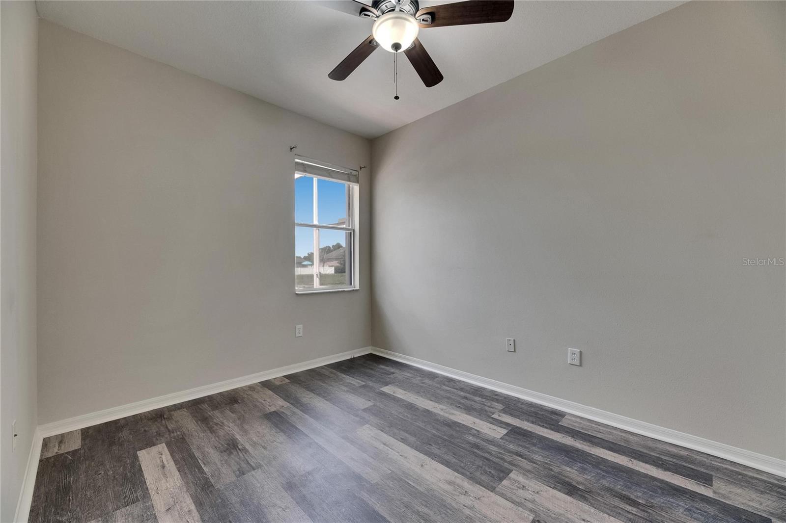 6803 RUNNER OAK DR, WESLEY CHAPEL, FL, 33545