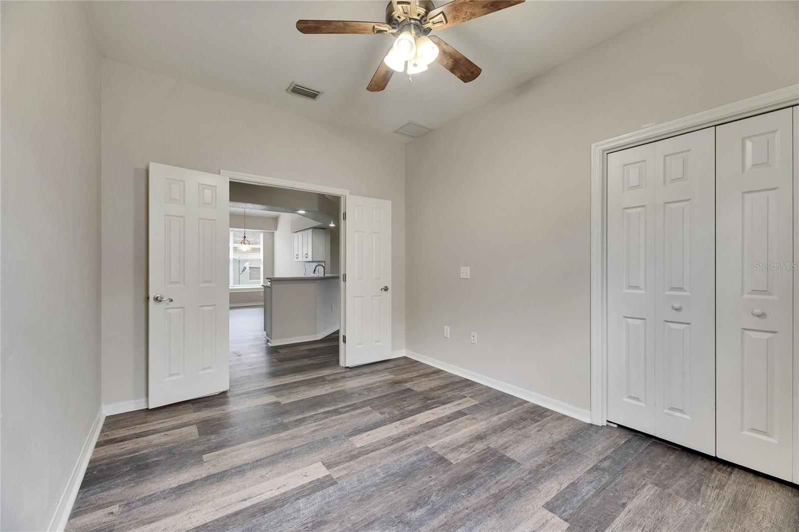 6803 RUNNER OAK DR, WESLEY CHAPEL, FL, 33545