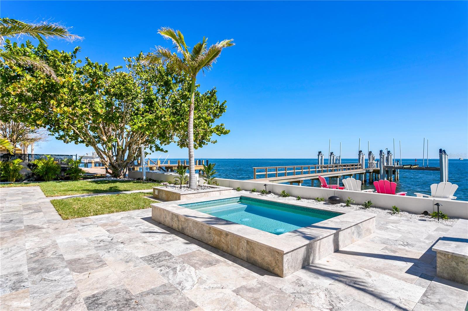 1695 BRIGHTWATERS BLVD NE, ST PETERSBURG, FL, 33704
