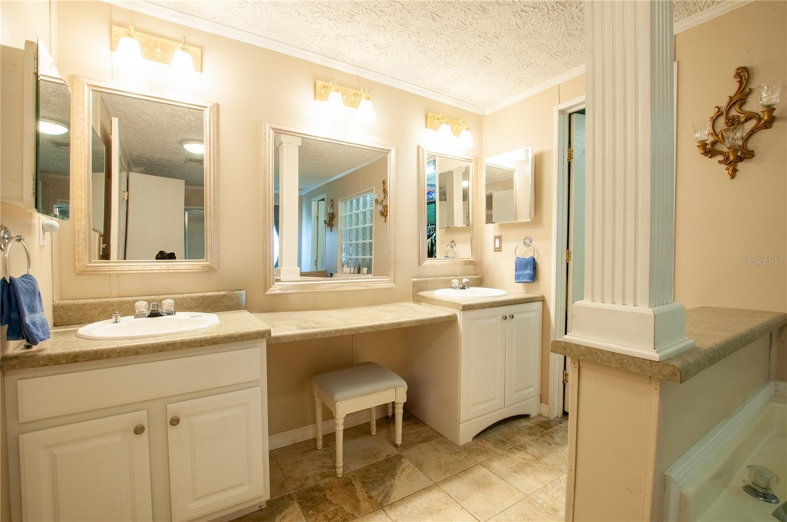 2348 NW HOWARD AVE, ARCADIA, FL, 34266