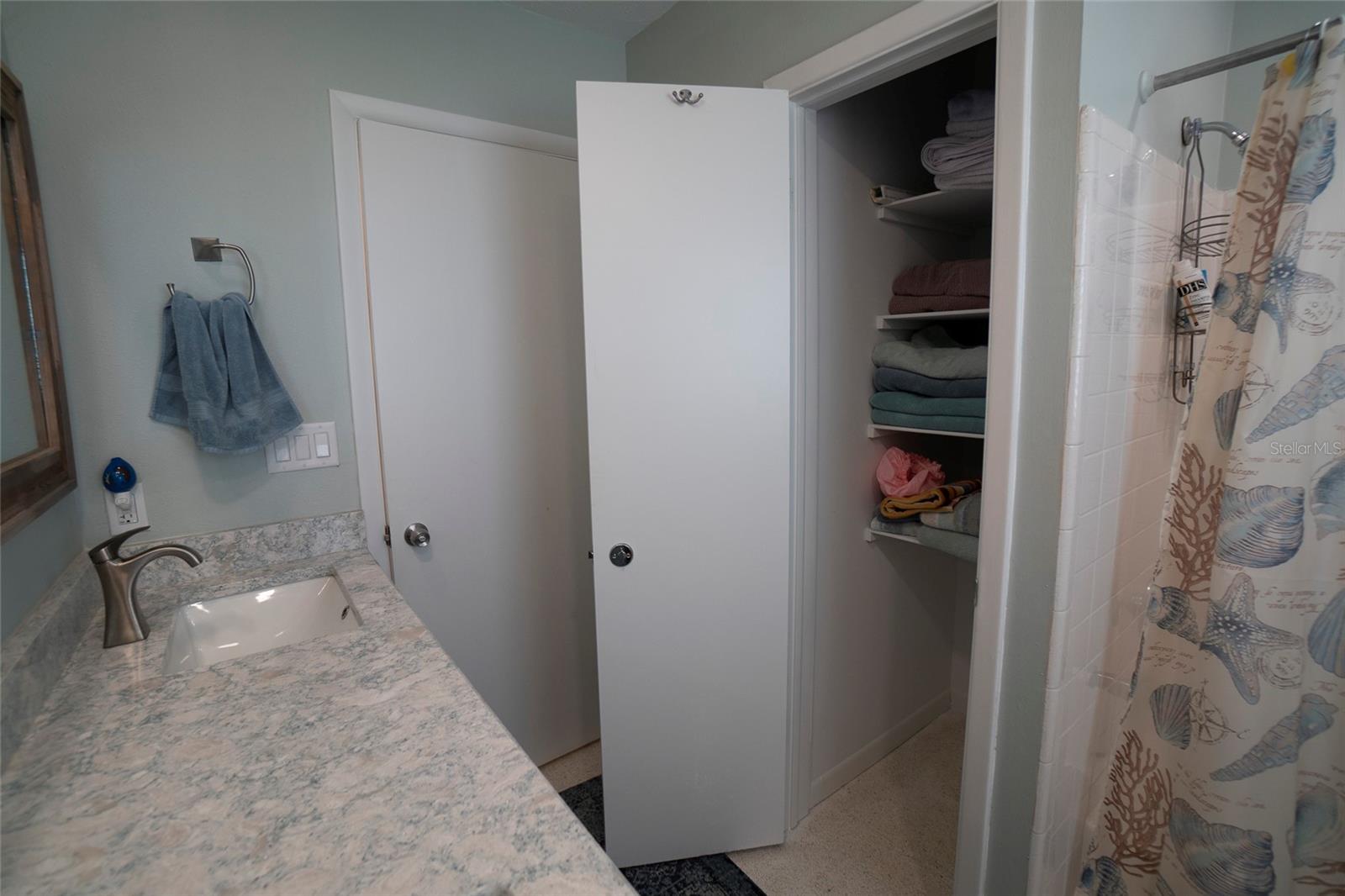1025 FALCON RD, VENICE, FL, 34293