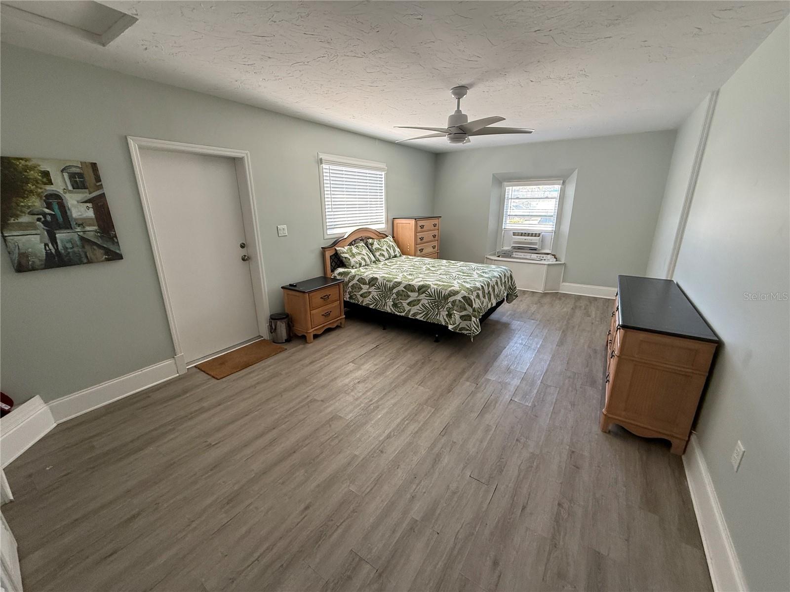 1025 FALCON RD, VENICE, FL, 34293