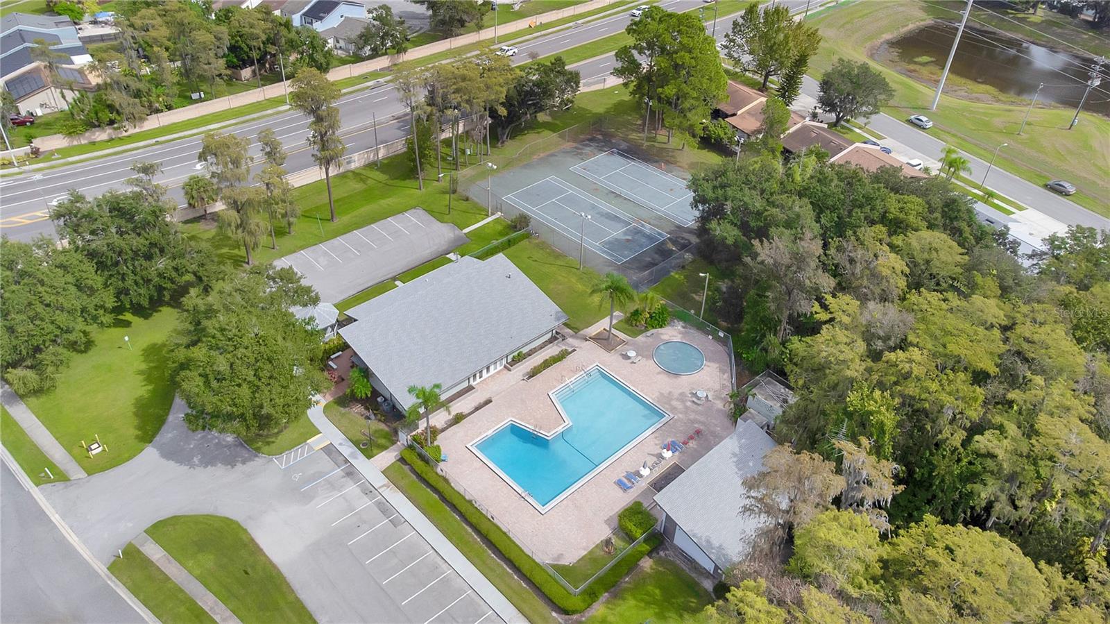 3106 DREYFUSHIRE BLVD, ORLANDO, FL, 32822