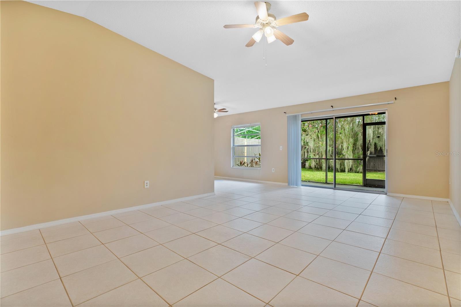 3106 DREYFUSHIRE BLVD, ORLANDO, FL, 32822