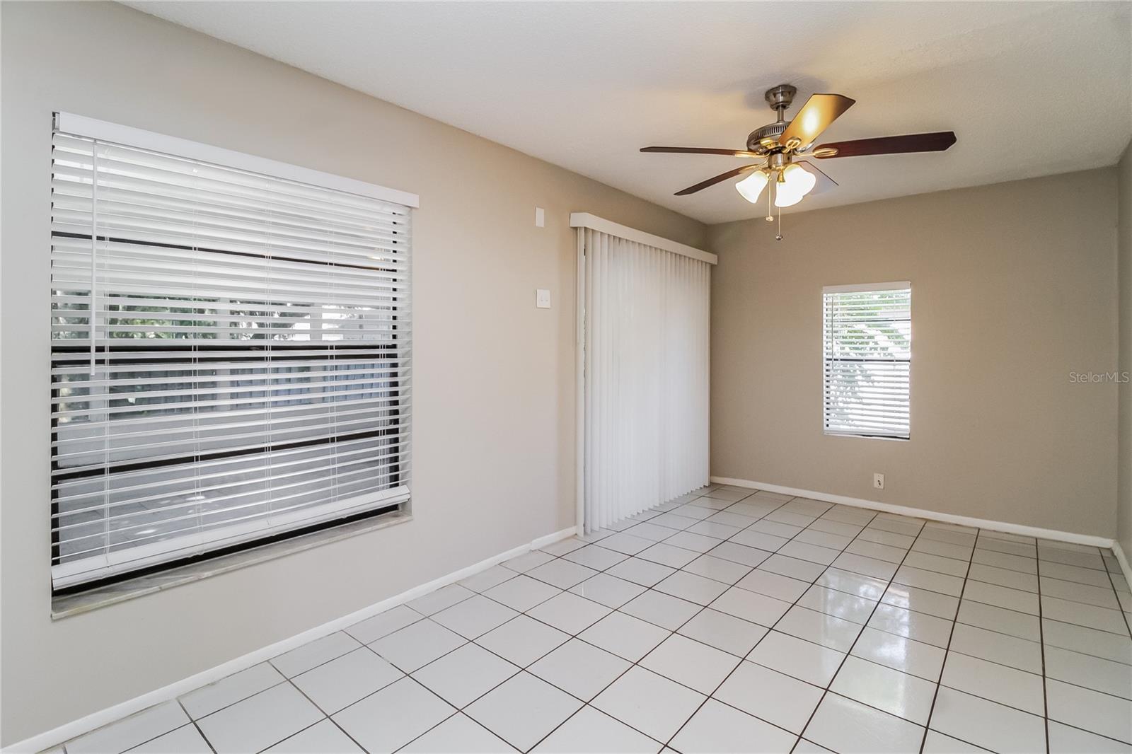 9905 PINEY POINT CIR, ORLANDO, FL, 32825