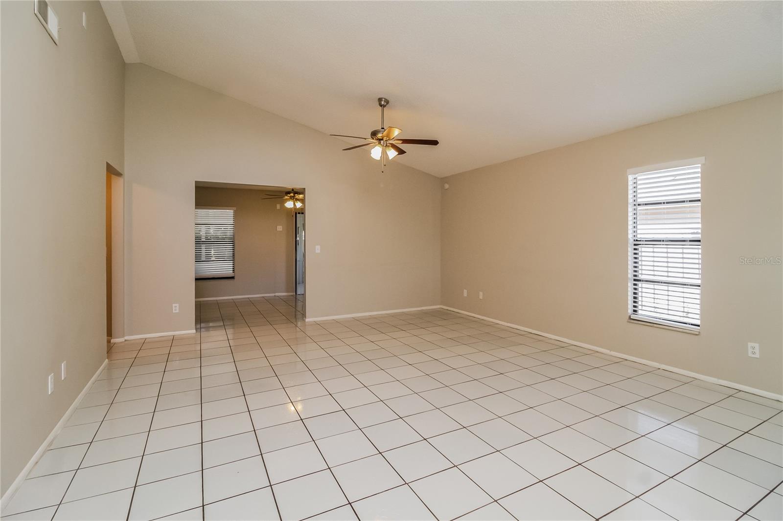9905 PINEY POINT CIR, ORLANDO, FL, 32825
