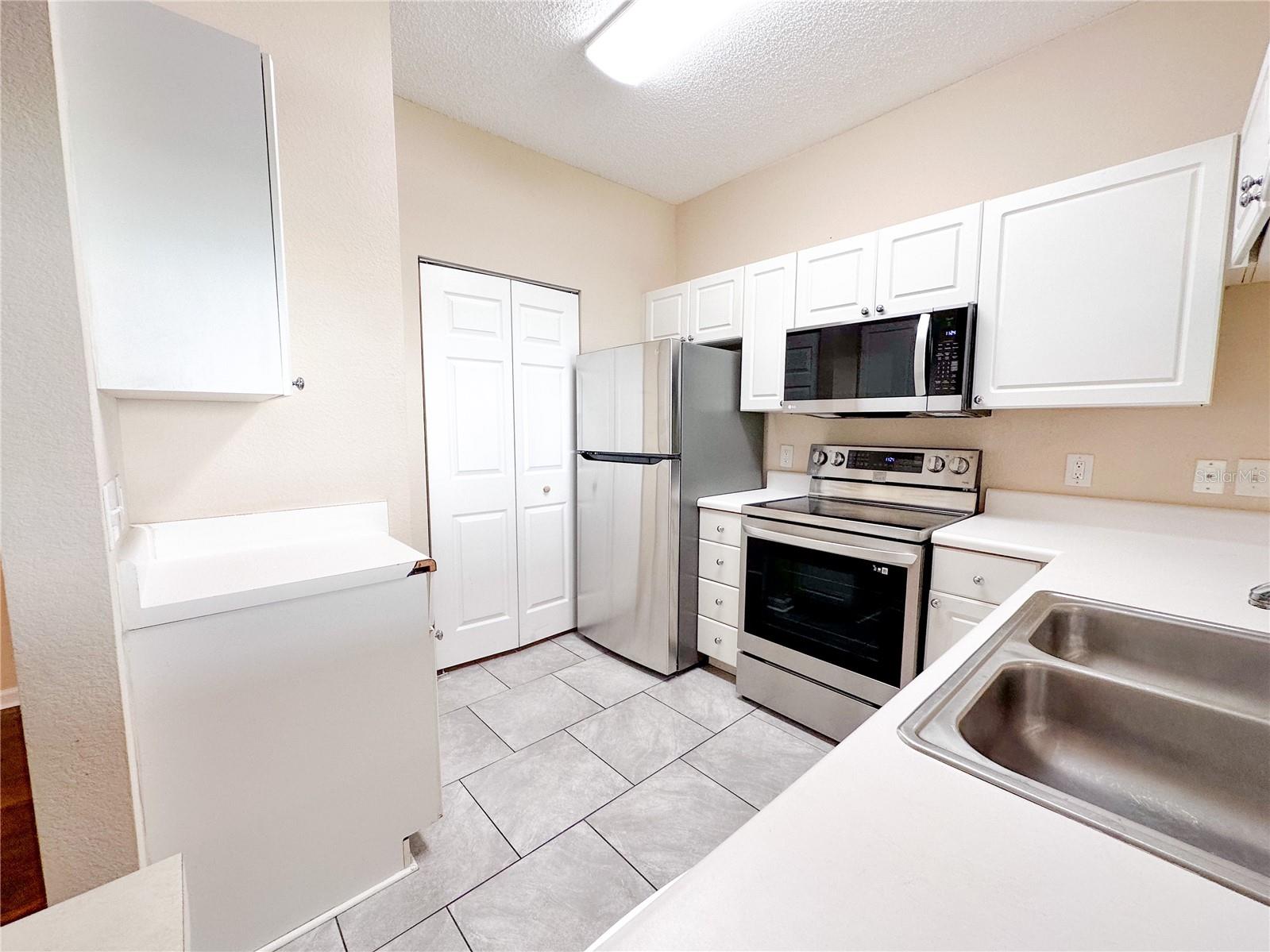 1713 ARBOR LAKES CIR #1713, SANFORD, FL, 32771