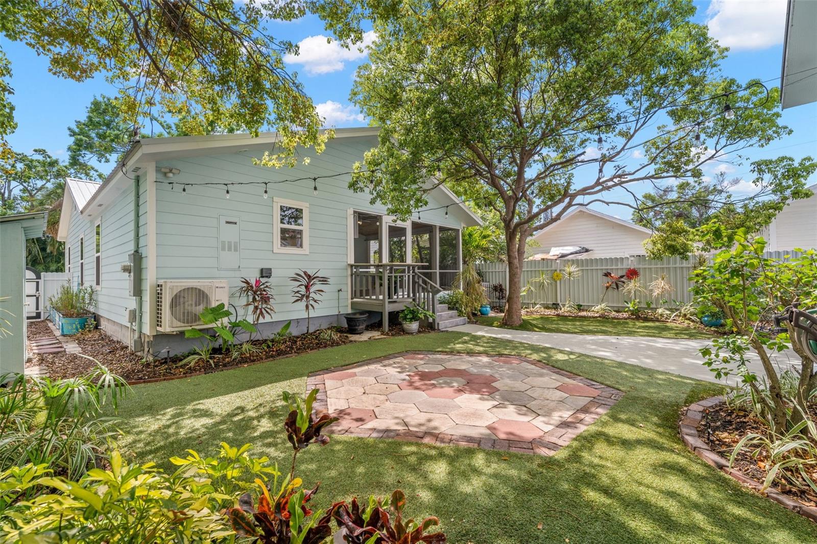 929 21ST AVE N, ST PETERSBURG, FL, 33704