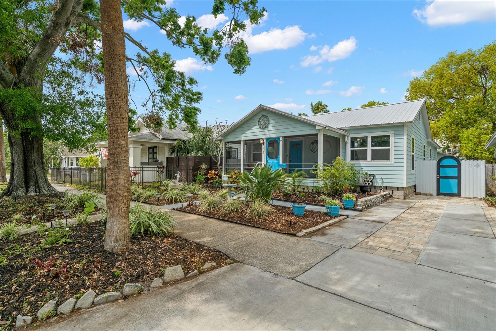 929 21ST AVE N, ST PETERSBURG, FL, 33704