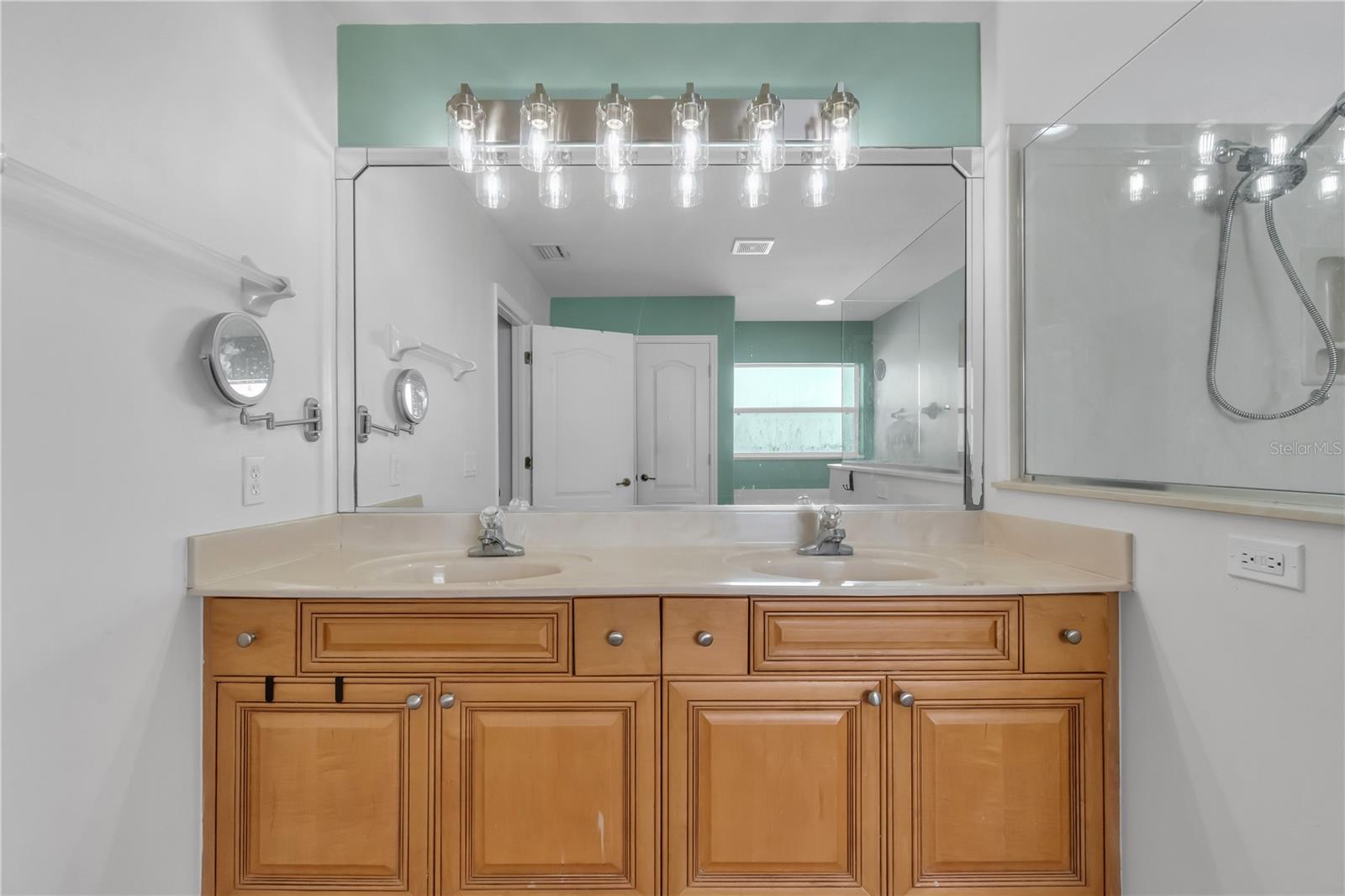 1917 AUBURN LAKES DR, ROCKLEDGE, FL, 32955