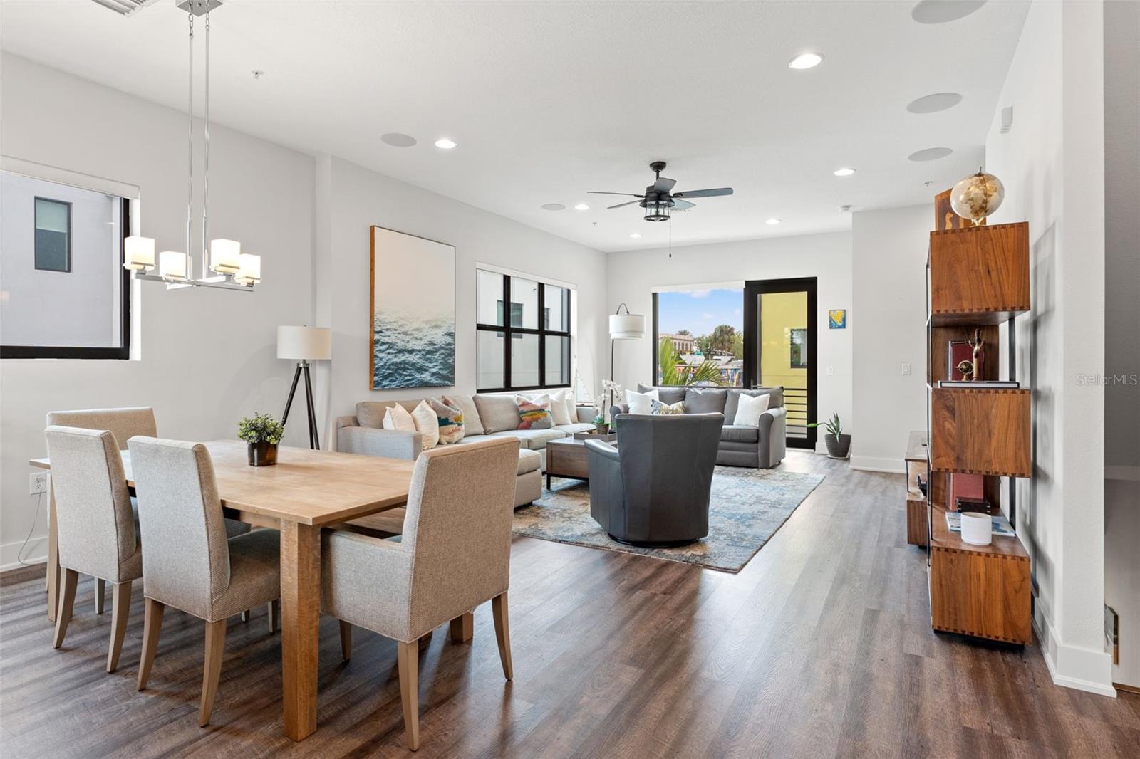 907 ARLINGTON AVE N, ST PETERSBURG, FL, 33705