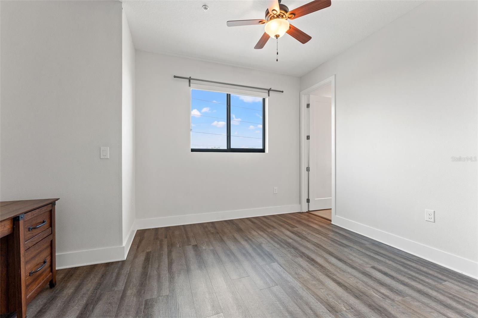 907 ARLINGTON AVE N, ST PETERSBURG, FL, 33705