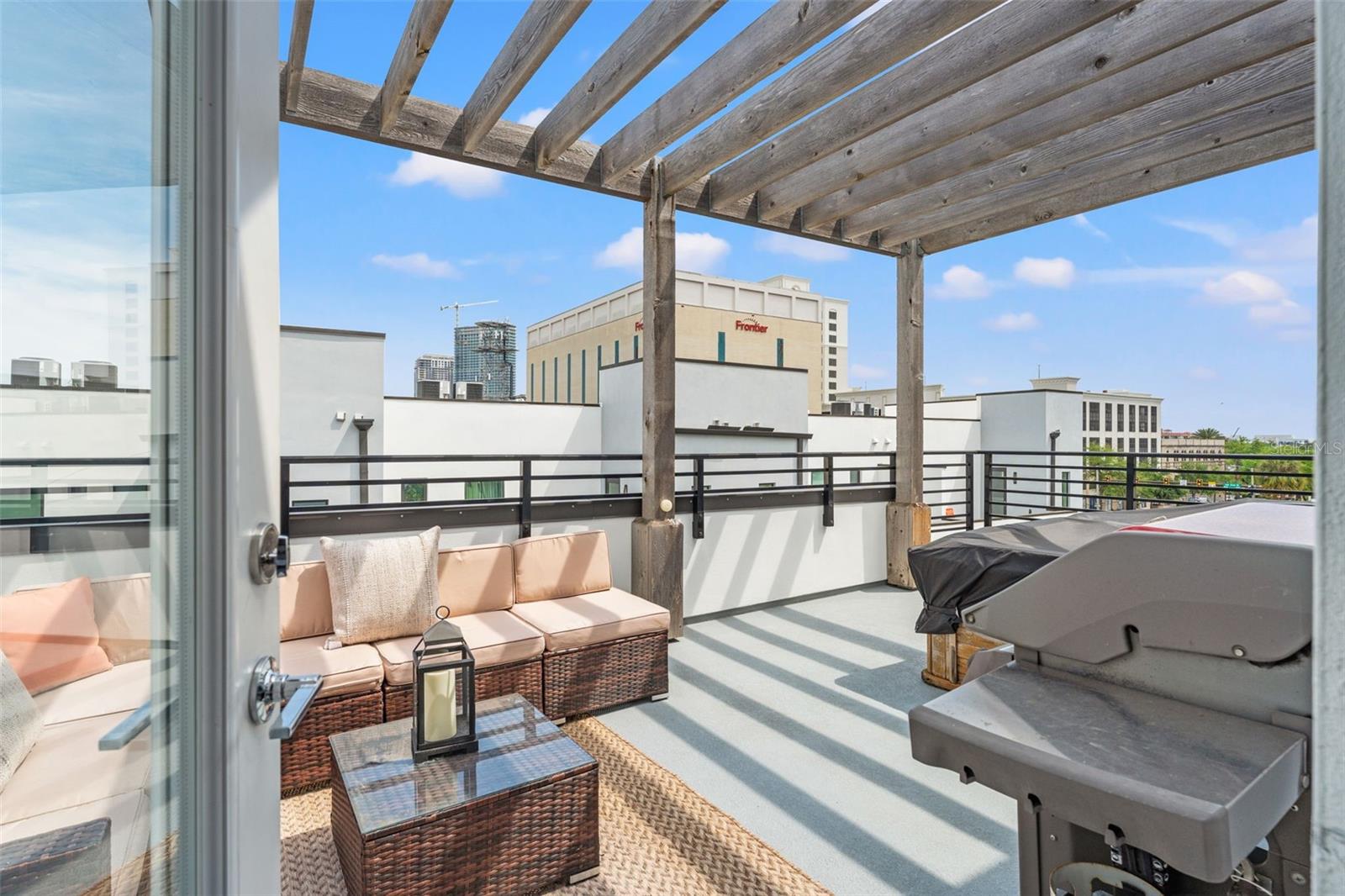 907 ARLINGTON AVE N, ST PETERSBURG, FL, 33705