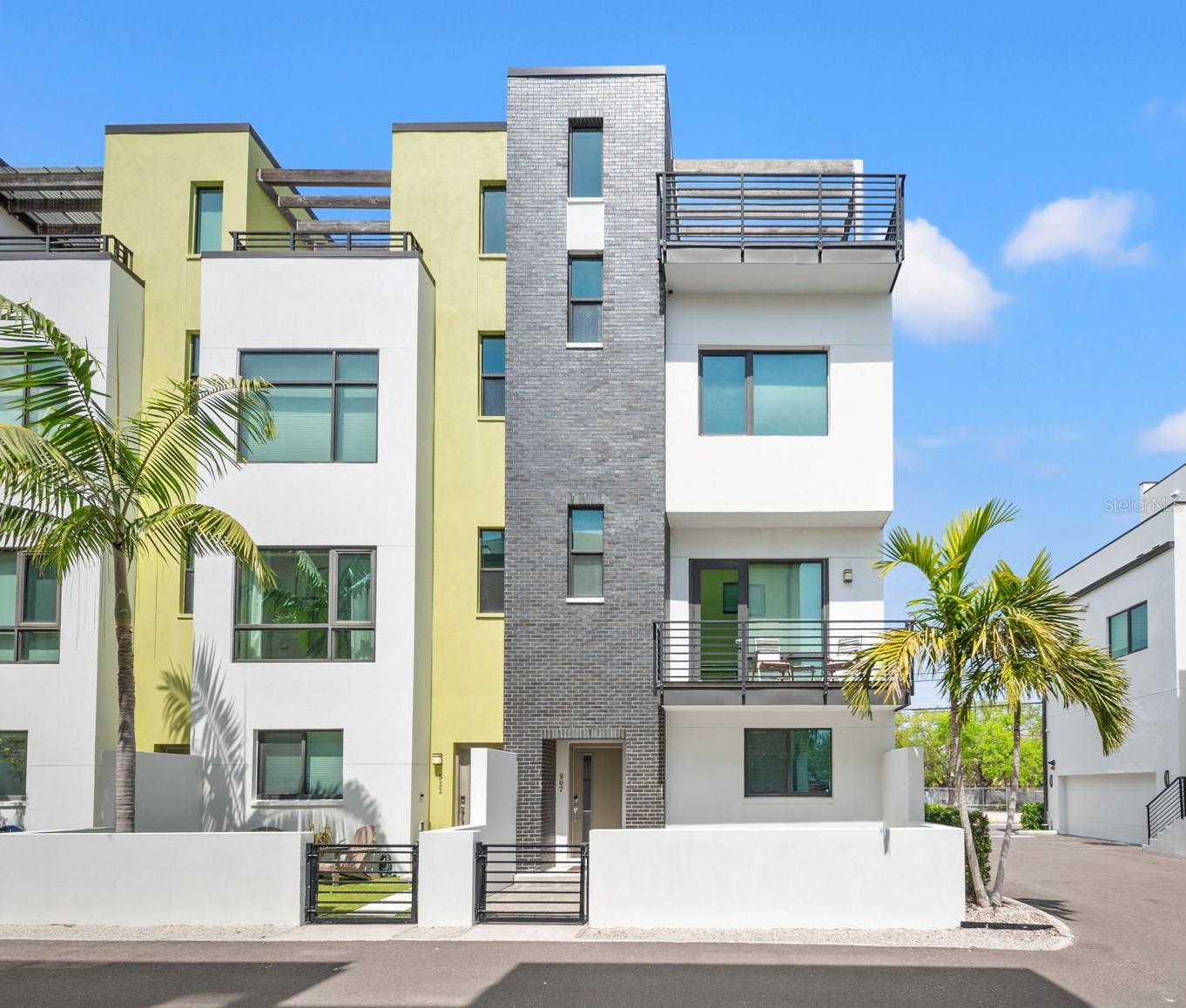 907 ARLINGTON AVE N, ST PETERSBURG, FL, 33705