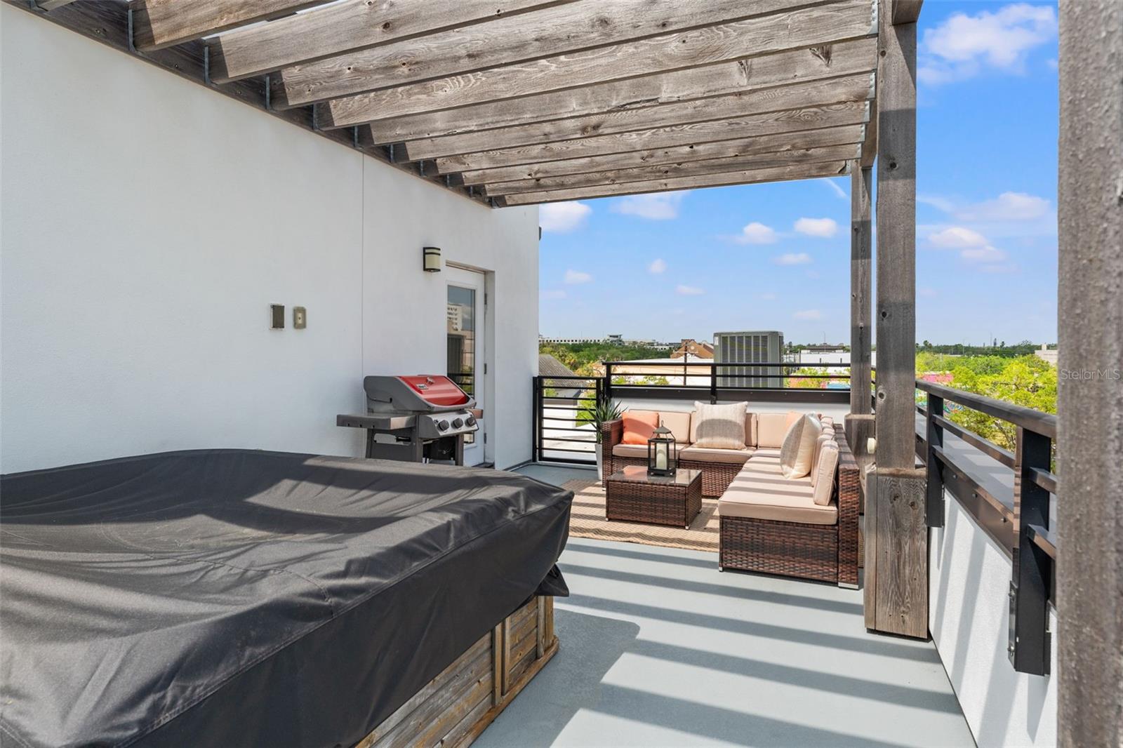 907 ARLINGTON AVE N, ST PETERSBURG, FL, 33705