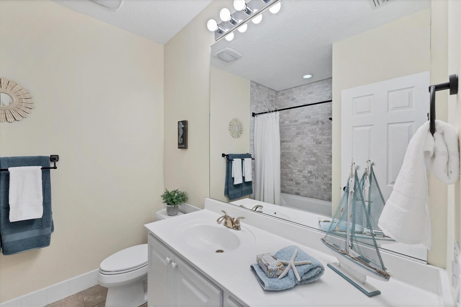 1595 NAPOLI DR W, SARASOTA, FL, 34232